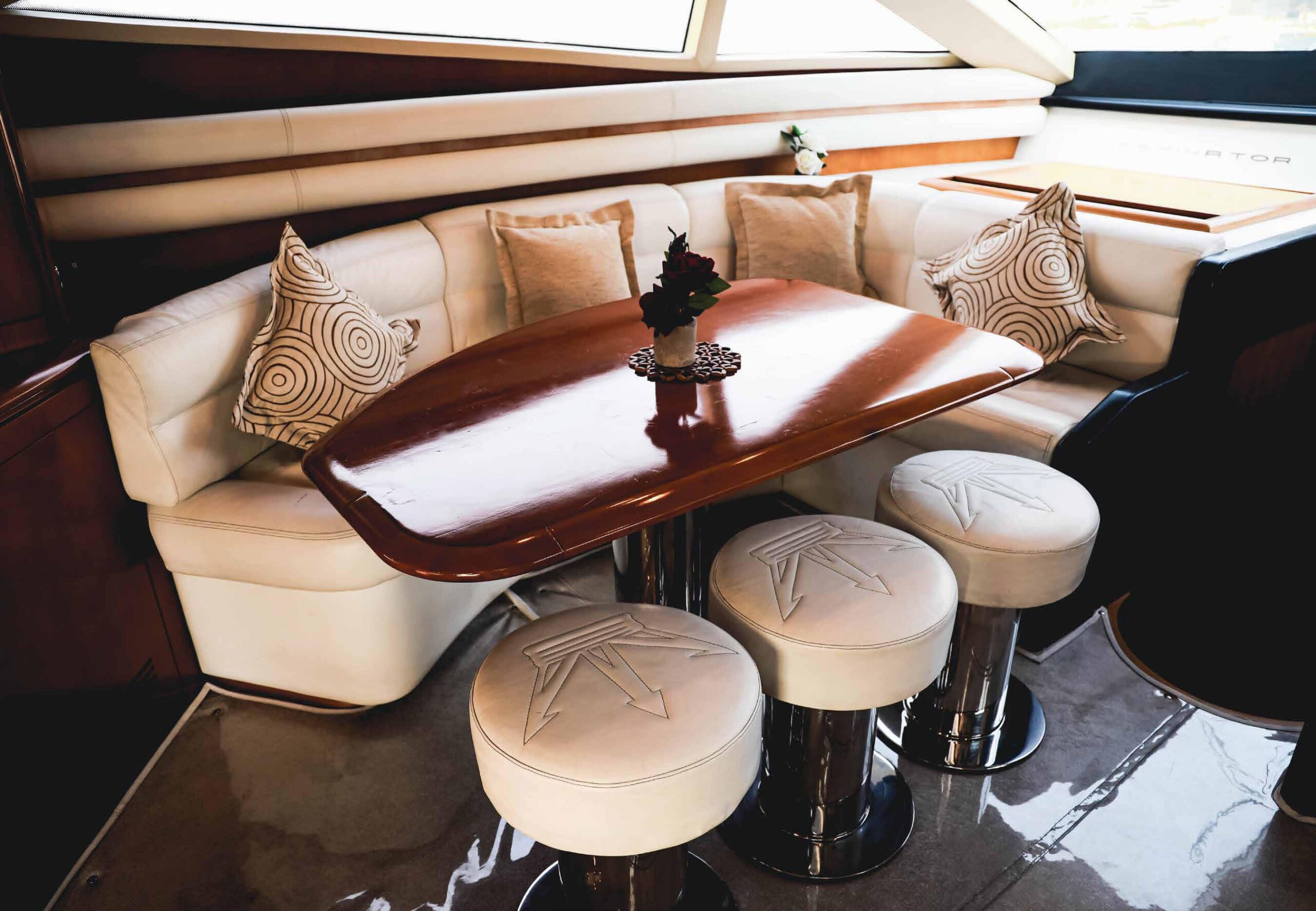 66 ft yacht dining area with elegant seating setup